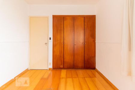 Apartamento para alugar com 82m², 3 quartos e 1 vaga Apartamento para alugar com 82m², 3 quartos e 1 vagaQuarto 2