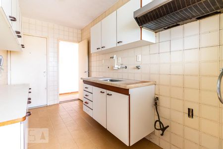 Apartamento para alugar com 82m², 3 quartos e 1 vaga Apartamento para alugar com 82m², 3 quartos e 1 vagaCozinha
