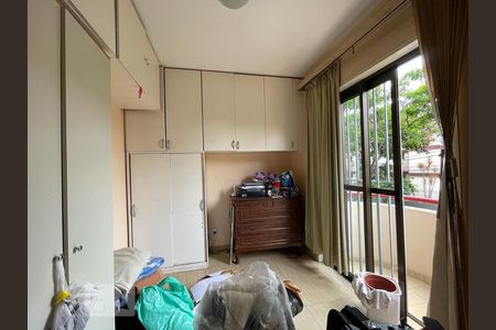 Quarto de apartamento para alugar com 3 quartos, 75m² em Padre Eustáquio, Belo Horizonte