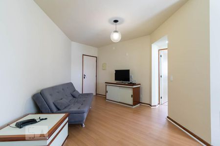 Sala de kitnet/studio para alugar com 1 quarto, 45m² em Jardim Paulista, São Paulo