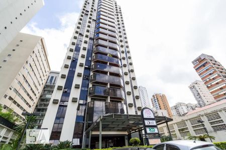 Studio para alugar com 45m², 1 quarto e 1 vaga Studio para alugar com 45m², 1 quarto e 1 vagaFachada