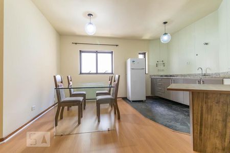 Sala de kitnet/studio para alugar com 1 quarto, 45m² em Jardim Paulista, São Paulo