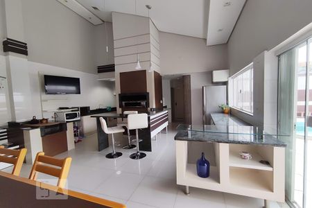 Casa à venda com 440m², 4 quartos e 3 vagas Casa à venda com 440m², 4 quartos e 3 vagasCozinha