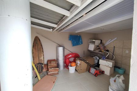 Casa à venda com 440m², 4 quartos e 3 vagas Casa à venda com 440m², 4 quartos e 3 vagasÁrea de serviço