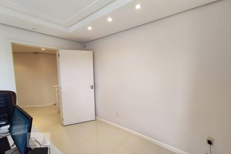 Casa à venda com 440m², 4 quartos e 3 vagas Casa à venda com 440m², 4 quartos e 3 vagasEscritório