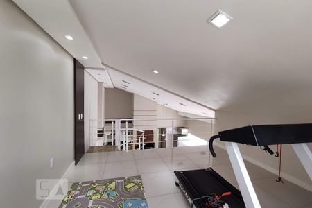 Casa à venda com 440m², 4 quartos e 3 vagas Casa à venda com 440m², 4 quartos e 3 vagasAcademia