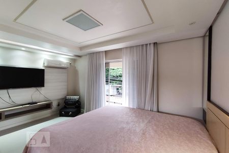 Casa à venda com 440m², 4 quartos e 3 vagas Casa à venda com 440m², 4 quartos e 3 vagasQuarto 4 - Suíte