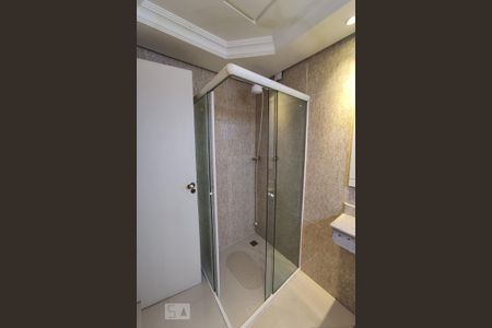 Casa à venda com 440m², 4 quartos e 3 vagas Casa à venda com 440m², 4 quartos e 3 vagasBanheiro 2