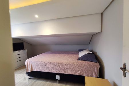 Casa à venda com 440m², 4 quartos e 3 vagas Casa à venda com 440m², 4 quartos e 3 vagasQuarto 3