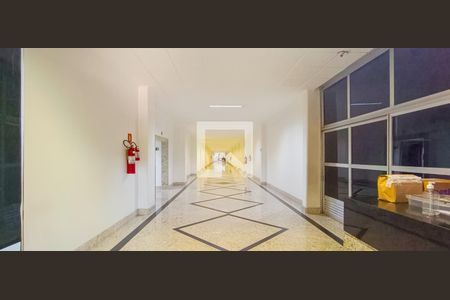 Apartamento à venda com 75m², 2 quartos e 1 vaga Apartamento à venda com 75m², 2 quartos e 1 vagaÁrea comum - Hall