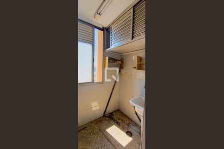 Apartamento à venda com 75m², 2 quartos e 1 vaga Apartamento à venda com 75m², 2 quartos e 1 vagaÁrea de Serviço