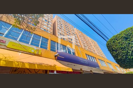 Apartamento à venda com 75m², 2 quartos e 1 vaga Apartamento à venda com 75m², 2 quartos e 1 vagaFachada