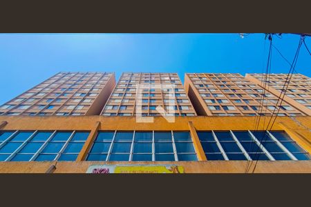 Apartamento à venda com 75m², 2 quartos e 1 vaga Apartamento à venda com 75m², 2 quartos e 1 vagaFachada