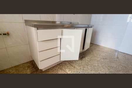 Apartamento à venda com 75m², 2 quartos e 1 vaga Apartamento à venda com 75m², 2 quartos e 1 vagaCozinha