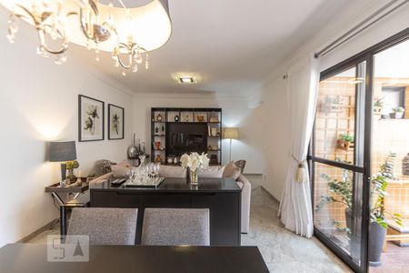 Apartamento à venda com 127m², 3 quartos e 3 vagas Apartamento à venda com 127m², 3 quartos e 3 vagasSala