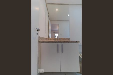 Studio à venda com 60m², 1 quarto e 1 vaga Studio à venda com 60m², 1 quarto e 1 vagaBanheiro