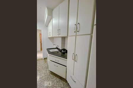 Apartamento à venda com 140m², 3 quartos e 3 vagasLavanderia