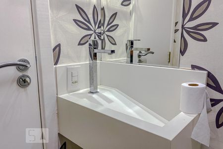 Apartamento à venda com 140m², 3 quartos e 3 vagasDetalhe Lavabo