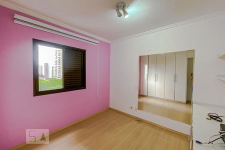 Apartamento à venda com 140m², 3 quartos e 3 vagasQuarto