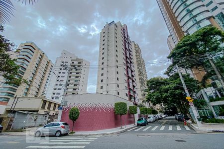 Apartamento à venda com 140m², 3 quartos e 3 vagasFachada