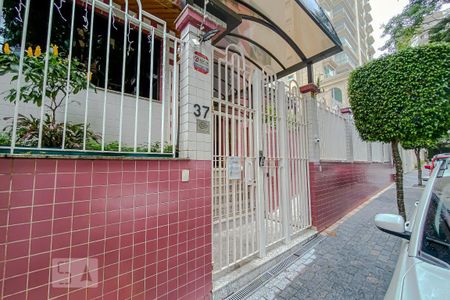 Apartamento à venda com 140m², 3 quartos e 3 vagasFachada