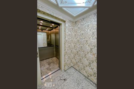 Apartamento à venda com 140m², 3 quartos e 3 vagasEntrada