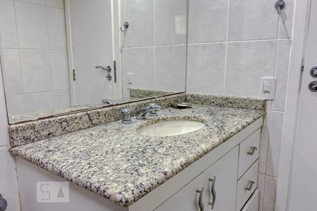 Apartamento à venda com 140m², 3 quartos e 3 vagasDetalhe Banheiro
