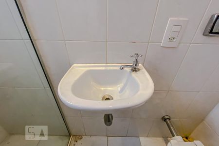 Apartamento à venda com 140m², 3 quartos e 3 vagasDetalhe Banheiro de serviço