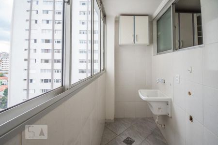 Apartamento à venda com 113m², 3 quartos e 1 vagaÁrea de Serviço