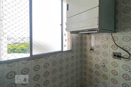 Apartamento à venda com 58m², 2 quartos e 1 vaga Apartamento à venda com 58m², 2 quartos e 1 vagaÁrea de serviço