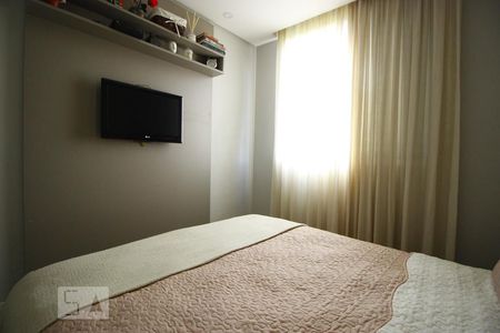 Quarto 1 de apartamento para alugar com 2 quartos, 50m² em Vila Cosmopolita, São Paulo
