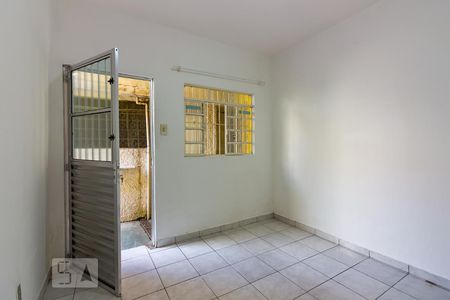 Sala de casa para alugar com 1 quarto, 45m² em Km 18, Osasco