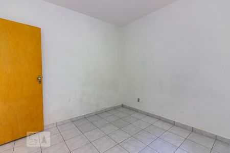Quarto de casa para alugar com 1 quarto, 45m² em Km 18, Osasco