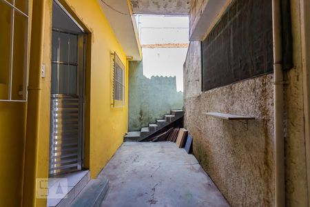 Casa para alugar com 45m², 1 quarto e sem vaga Casa para alugar com 45m², 1 quarto e sem vagaFachada