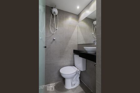 Studio à venda com 38m², 1 quarto e sem vaga Studio à venda com 38m², 1 quarto e sem vagaBanheiro