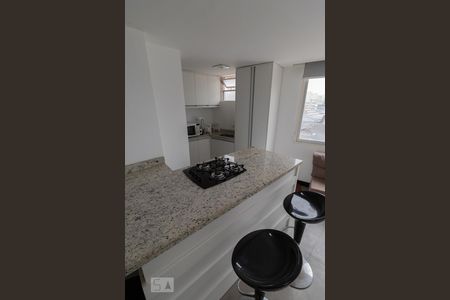 Studio à venda com 38m², 1 quarto e sem vaga Studio à venda com 38m², 1 quarto e sem vagaCozinha
