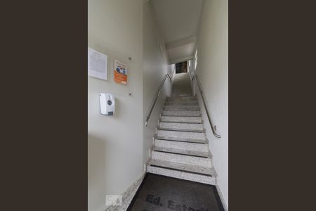 Studio à venda com 38m², 1 quarto e sem vaga Studio à venda com 38m², 1 quarto e sem vagaHall de Entrada