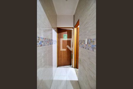 Casa à venda com 130m², 3 quartos e 2 vagasCorredor