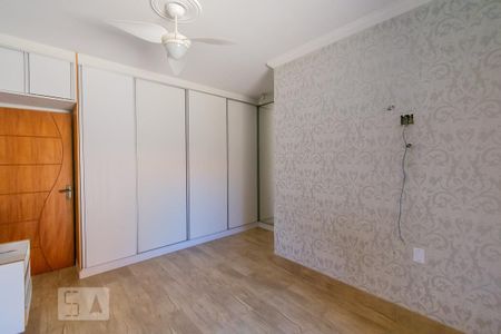 Casa à venda com 250m², 3 quartos e 4 vagasQuarto 3 - Suíte