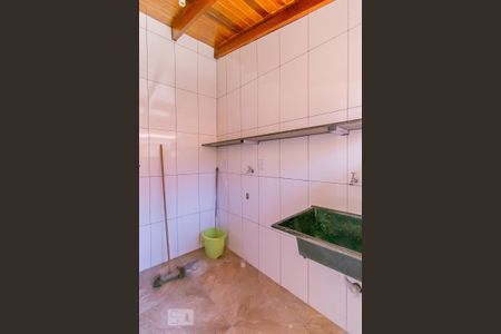 Casa à venda com 250m², 3 quartos e 4 vagasÁrea de Serviço