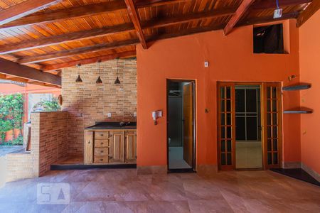 Casa à venda com 250m², 3 quartos e 4 vagasÁrea comum - Churrasqueira