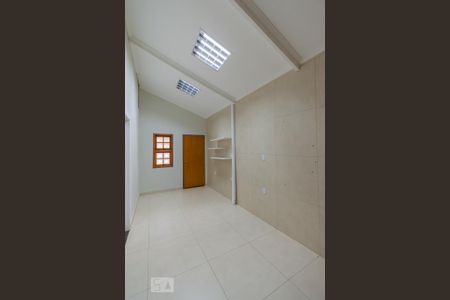 Casa à venda com 250m², 3 quartos e 4 vagasCopa