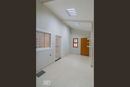 Casa à venda com 250m², 3 quartos e 4 vagasCopa