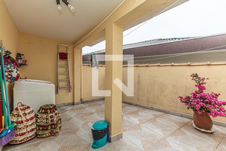 Casa à venda com 158m², 3 quartos e 2 vagas Casa à venda com 158m², 3 quartos e 2 vagasÁrea de Serviço