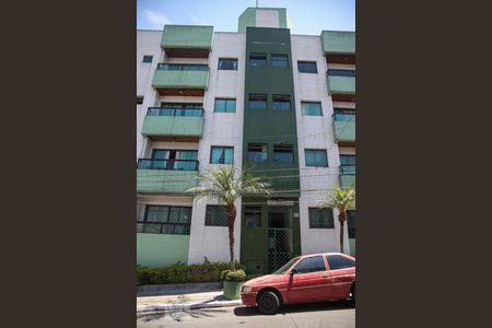 Apartamento à venda com 74m², 2 quartos e 1 vagaFachada