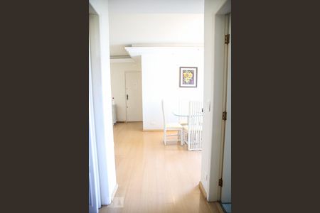 Corredor de apartamento à venda com 2 quartos, 74m² em Nova Gerty, São Caetano do Sul