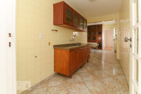 Apartamento para alugar com 140m², 3 quartos e 1 vagaCozinha