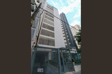 Apartamento para alugar com 140m², 3 quartos e 1 vagaFachada