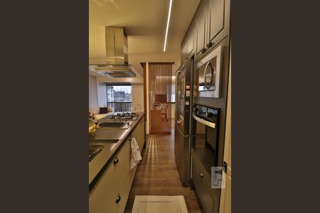 Apartamento à venda com 95m², 3 quartos e 2 vagasCozinha