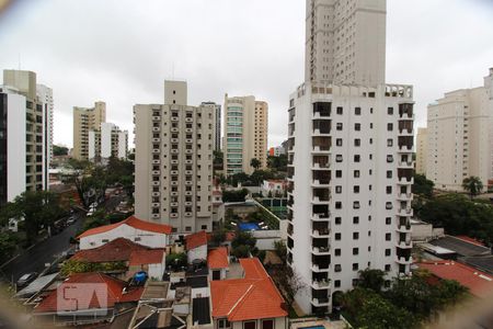 Vista  de apartamento para alugar com 3 quartos, 158m² em Indianópolis, São Paulo